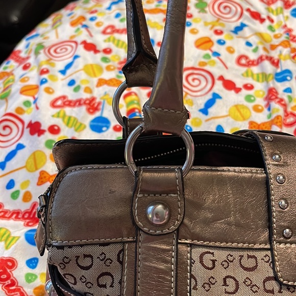 Guess purse - Picture 6 of 8